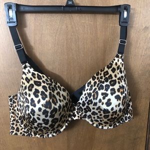 Secret Treasures Back Smoothing T-Shirt Bra Bonded Back ST381 Leopard Size 42D